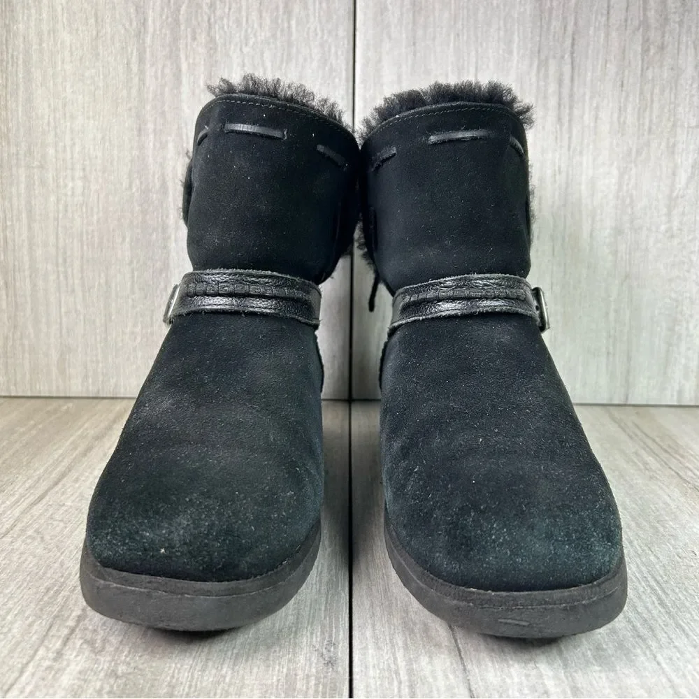 UGG Australia Tacey Shearling Black Winter Boots Warm Shoes‎ Youth Girls Size 5